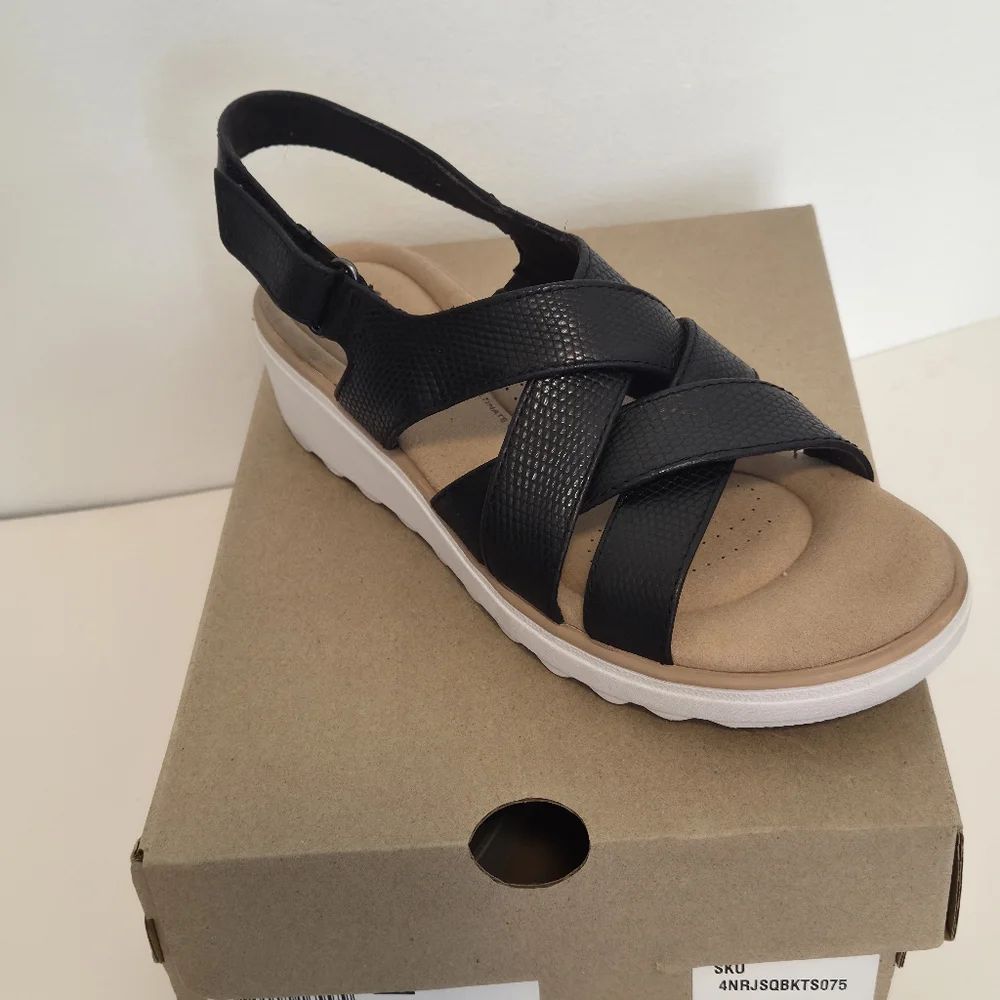 Clark’s Women’s Jillian Black Leather Criss Cross Strappy Wedge Sandals